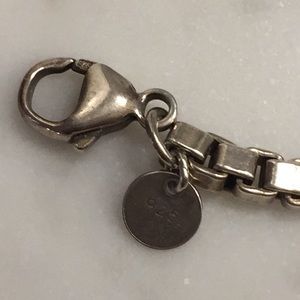 Tiffany & Co. Jewelry - Beautiful like new Tiffany bracelet Tiffany & Co. Jewelry - Beautiful like new Tiffany bracelet
